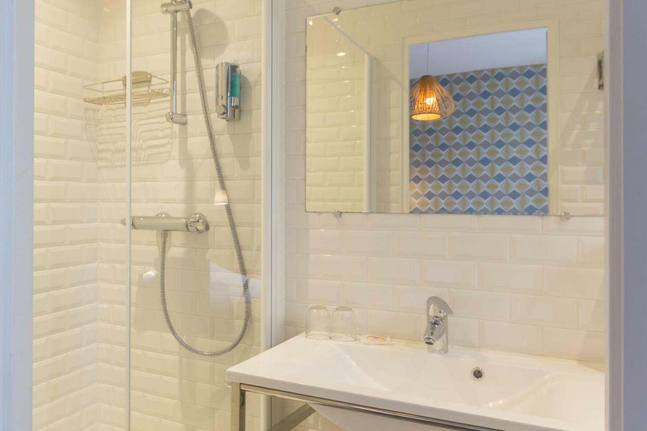Les Toits De Paris Bed & Breakfast Bagian luar foto