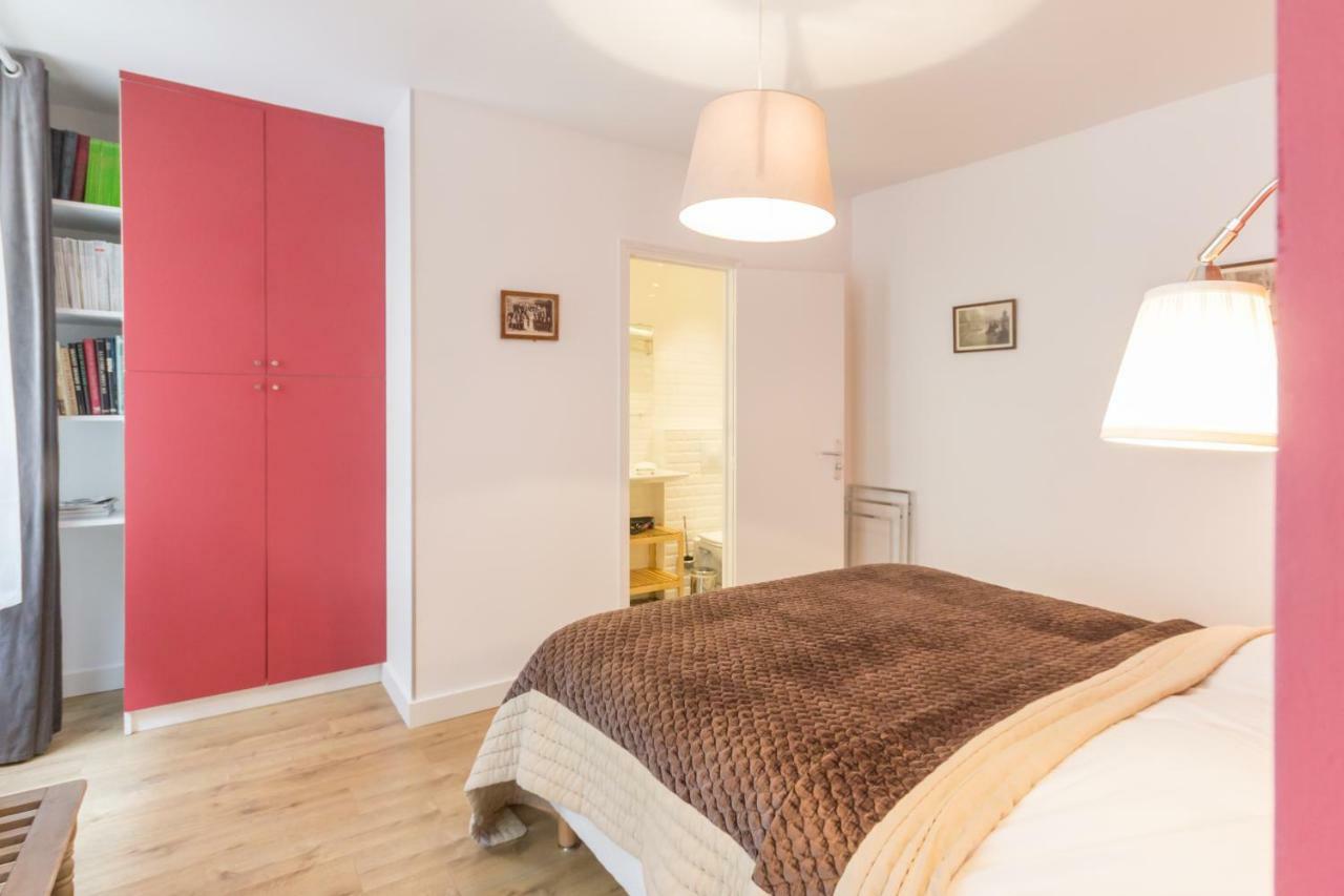 Les Toits De Paris Bed & Breakfast Bagian luar foto
