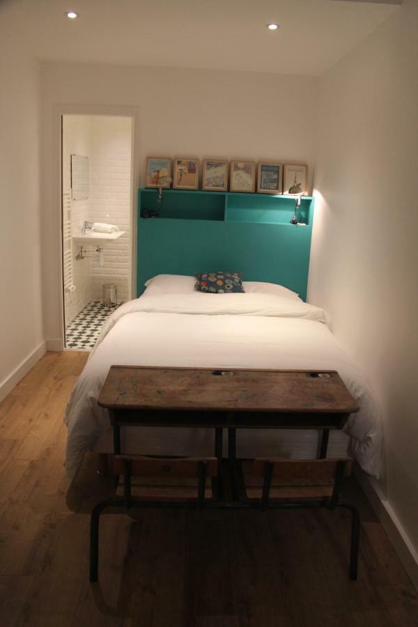 Les Toits De Paris Bed & Breakfast Bagian luar foto