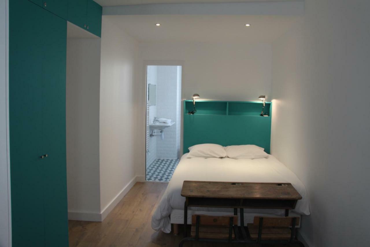 Les Toits De Paris Bed & Breakfast Bagian luar foto